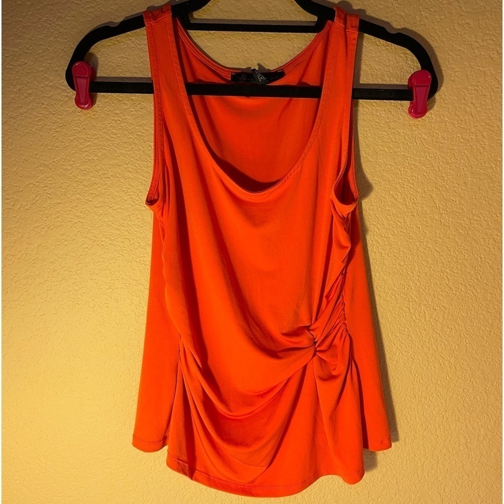 KENNETH Cole Bold Orange Faux Wrap Tank Top Medium Stretchy Flattering Travel - Picture 1 of 12